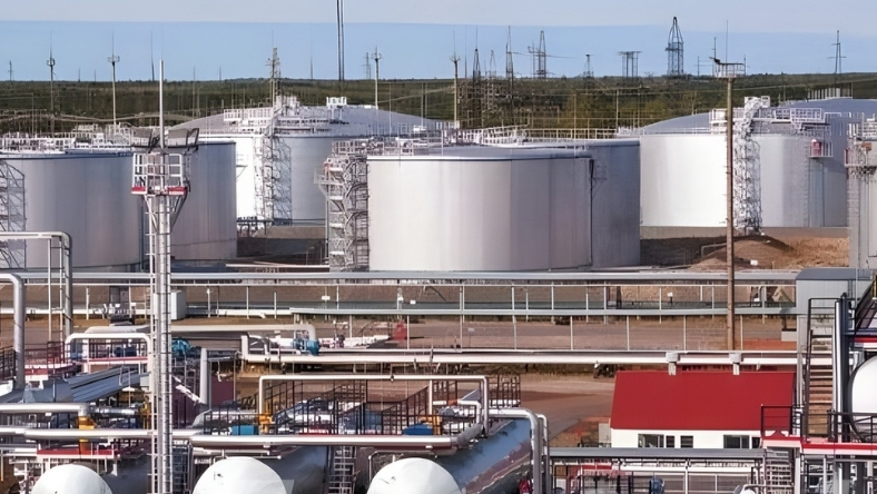 Oilfield processing plant symbolizing AI-enhanced reservoir evaluation